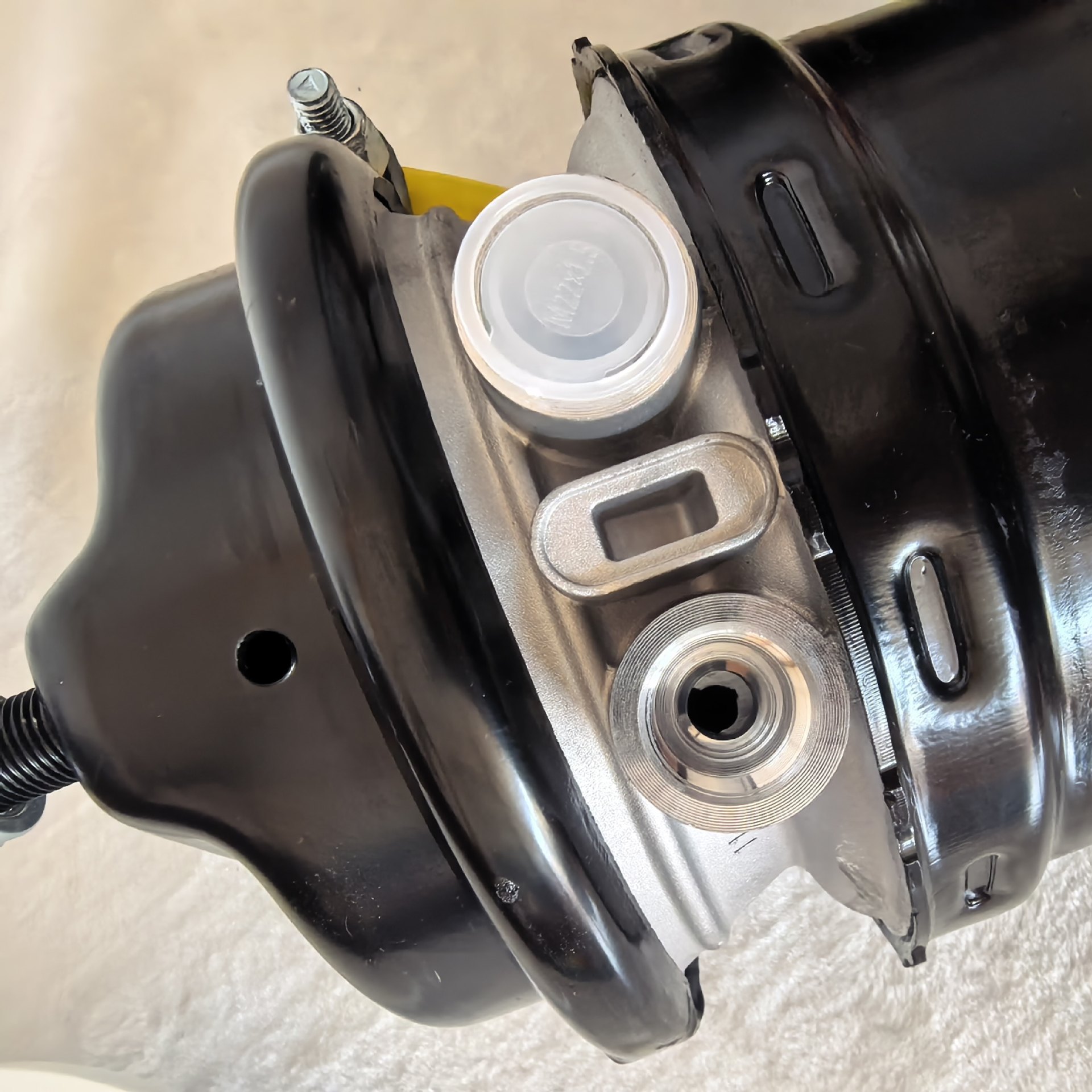 Volvo, MAN heavy-duty truck 24/24DCP snap-on brake chamber, Sinotruk, Mercedes-Benz, Howo, Delong, Auman