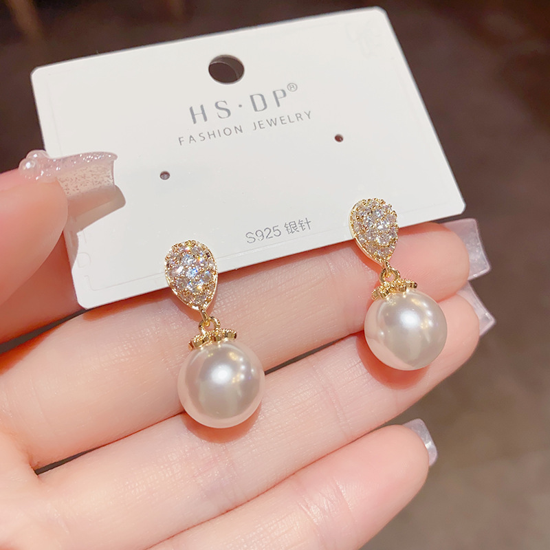 fashionable elegant universal small earrings with zircon drop-shaped…
