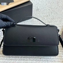 羳Ƥ͹ŮбμQԭδϻҸ°