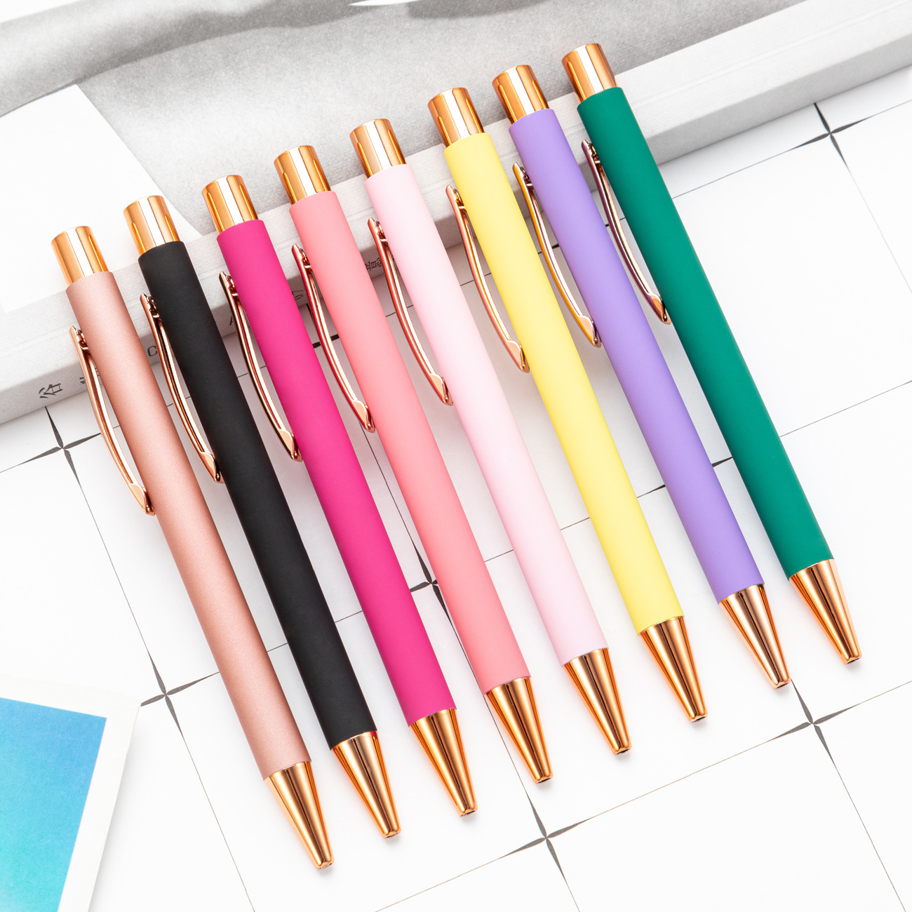 Press-Button Glue Spray Ballpoint Pen, Office Stationery, Student Advertising Gift Pen, Wholesale, Printable Logo, Metal Ballpoint Pen