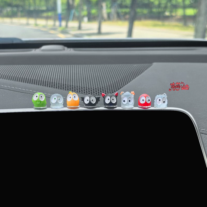 Автомобильные украшения забавные маленькие брикеты эльфы внутри автомобиля декоративные зеркала заднего вида центральная консоль мини-украшения электромобиля