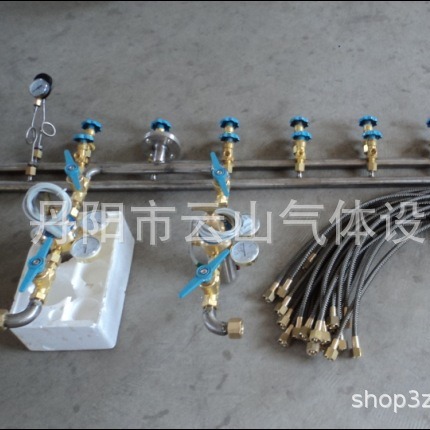 销售氢气汇流排、集装格汇流排、氮气汇流排、黄铜龙门架汇流排