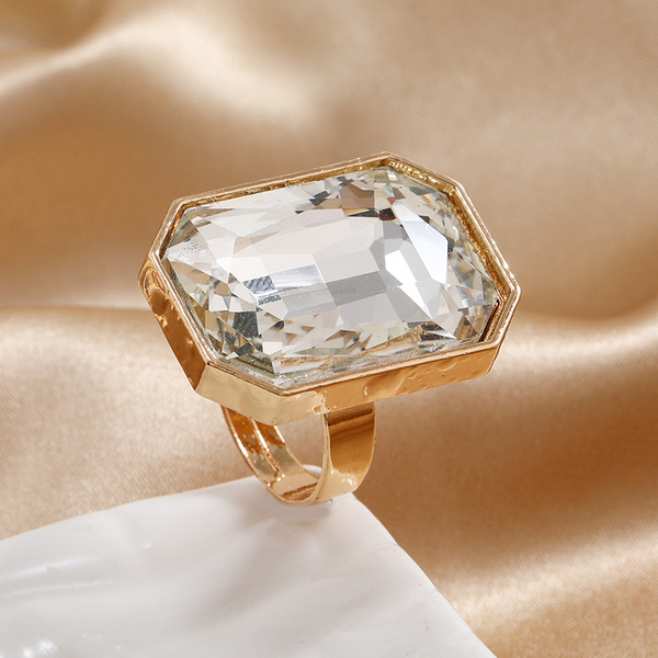 Rectangular fashionable elegant trend one size ring with stone