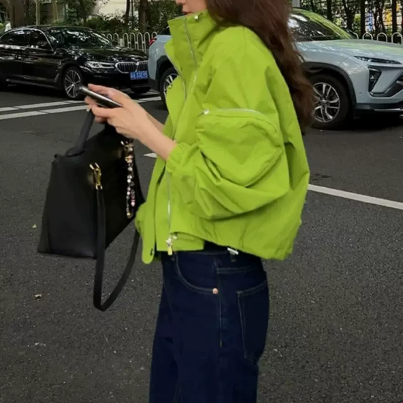 春秋2024新款设计感立领夹克短外套欧货绿色小众休闲运动冲锋衣女