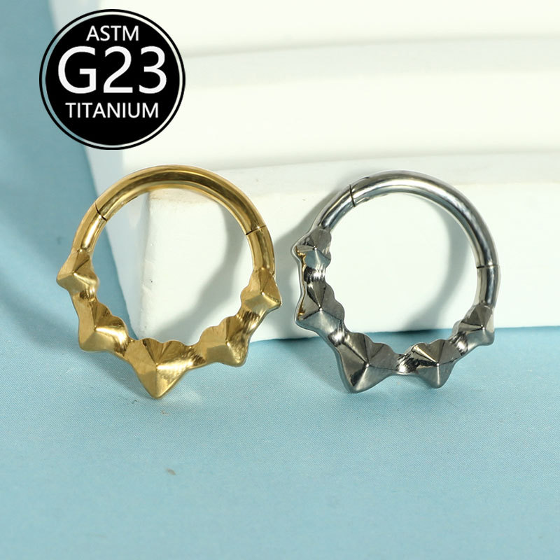 16G labret stud size and finish detail