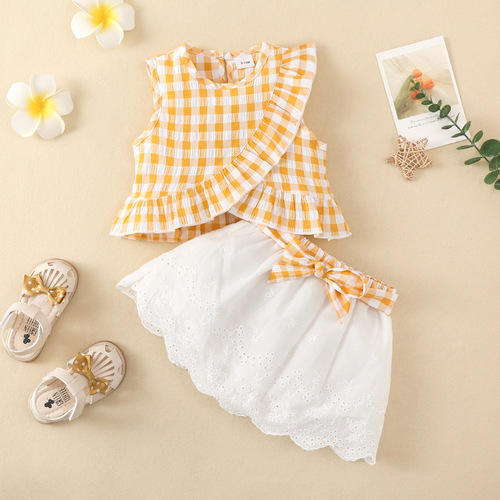 Baby Sleeveless Ruffle-Trim Plaid Top with Bow-Knot Embroidery + Skirt Set, Trendy European & American Style for Girls