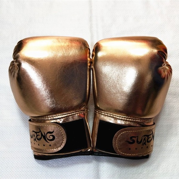 Sagitar película de metal guantes de boxeo para niños Sanda saco de arena de boxeo guantes de boxeo pequeños espuma de esponja que forma el forro