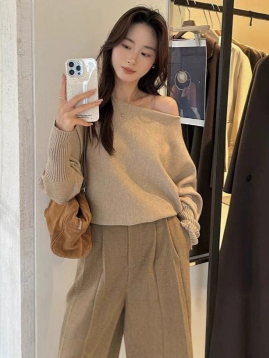 一字领露肩慵懒小众显瘦长袖上衣女高级感气质秋季韩系温柔针织衫|undefined