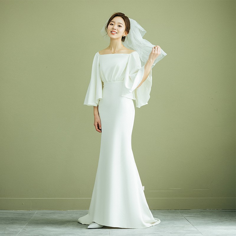 Vestido de novia de satén francés, estilo bosque, retro, para fotografía de viaje, con hombros descubiertos, sencillo, con cola, novedad de otoño 2025