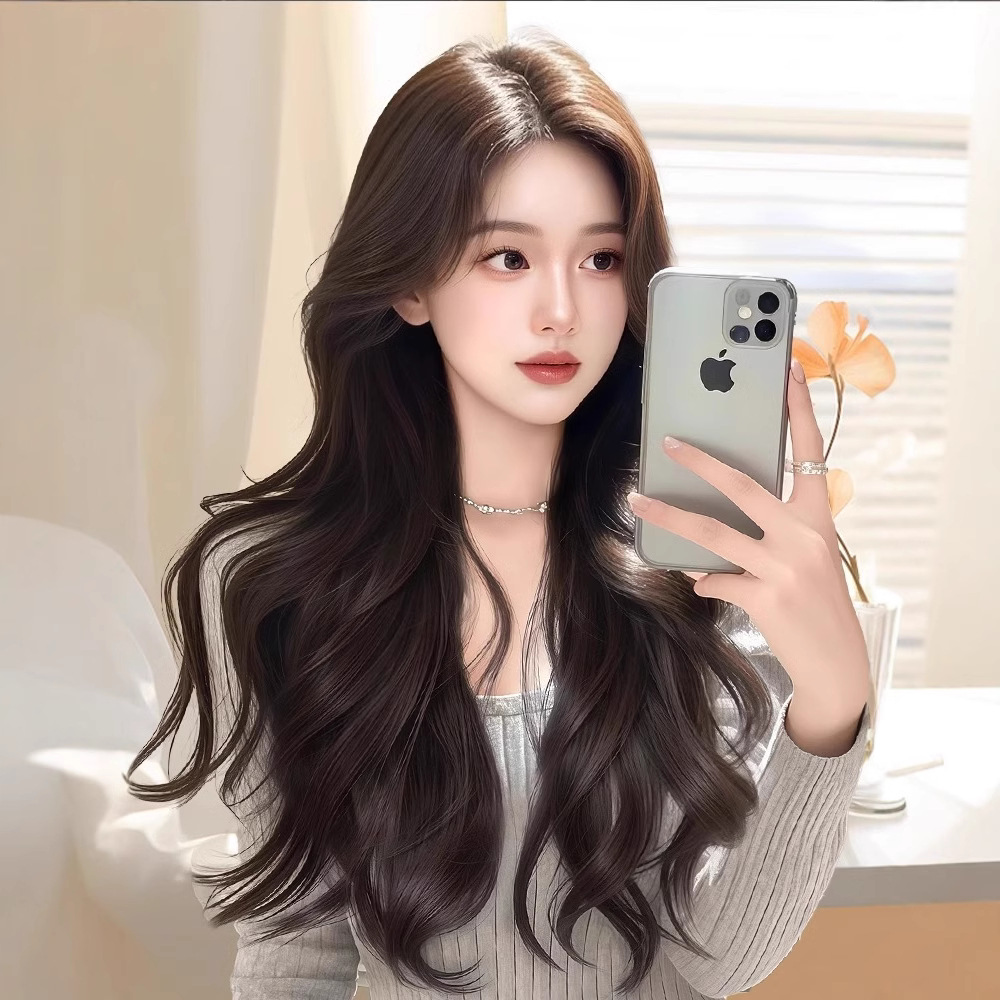 Connie Pikk Long Wavy Hairpiece - Voluminous Synthetic Hair for a Natural Look