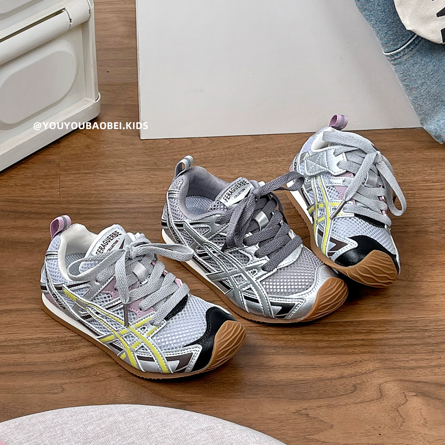 Children's fashionable footwear for men and women, non-slip sports shoes, western style, soft sole