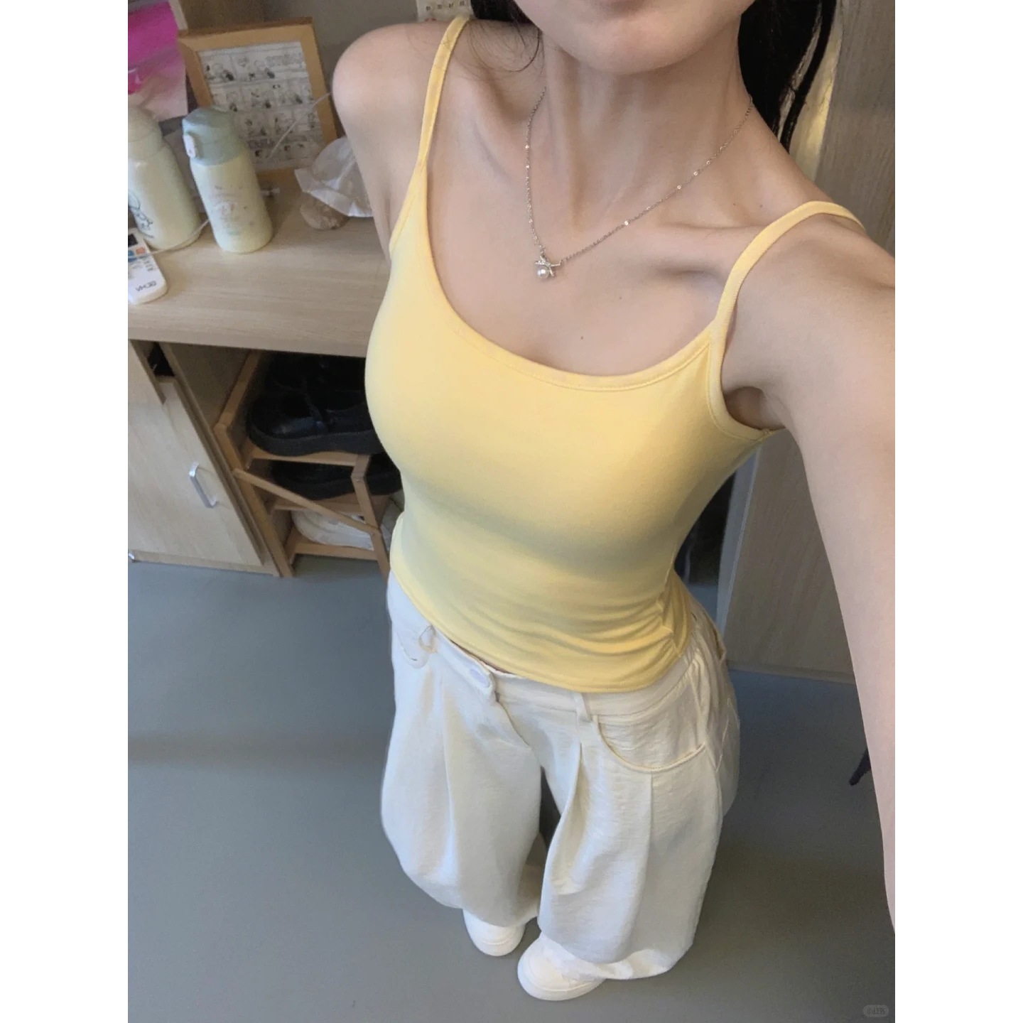 With Chest Pad Yellow Fine Grain Sling Sling Women's Summer Slim-fit Hot Girl Style Bottoming Inner Top Anti-running Outer Wear Vest