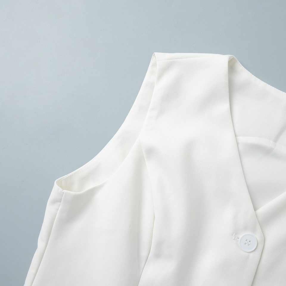 Bộ vest nữ áo gile cổ V cài khuy một hàng kèm quần short ống thẳng — Màu trắng, Màu xám, Màu đen (thêm mới) chi tiết 27