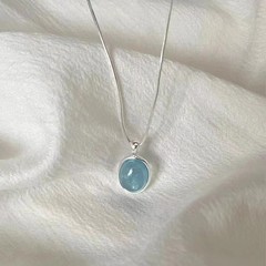 新しい 925 スターリングシルバー模造アクアマリンネックレス女性の夏のニッチデザインハイエンドペンダントフレンチジェントルアクセサリー