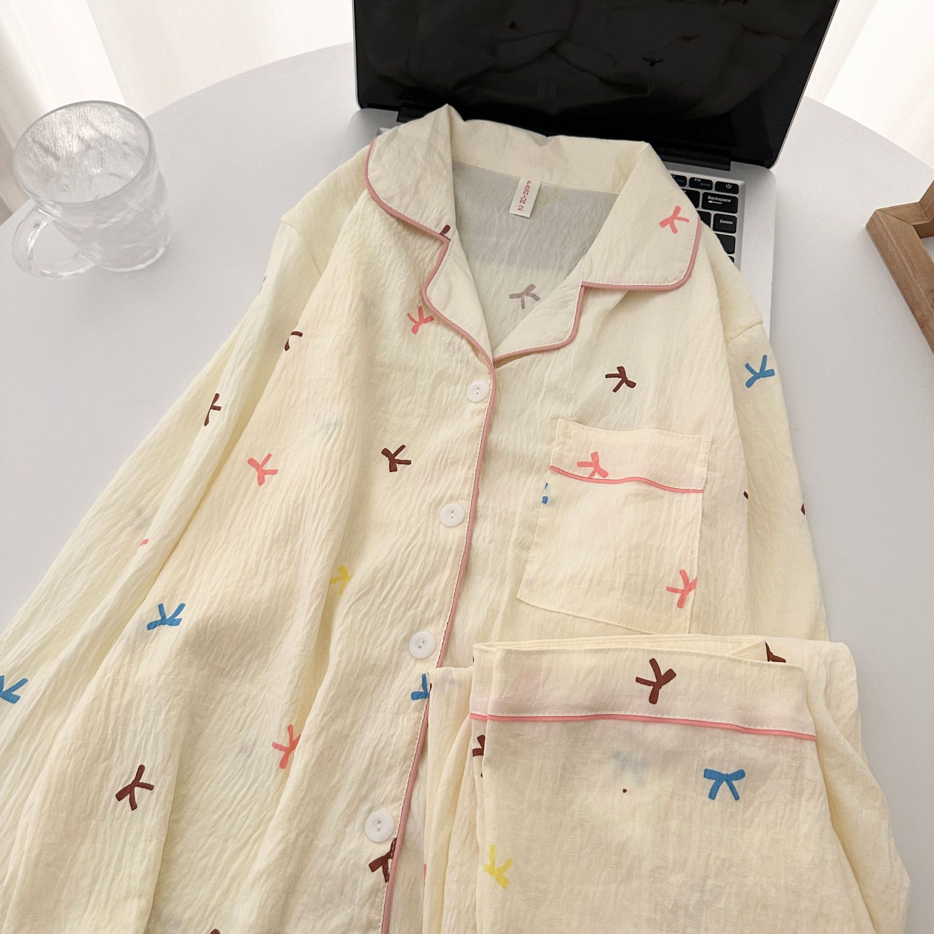 Transfronterizo Vietnam al por mayor nubes de algodón pijama de otoño cardigans de dibujos animados con solapa nuevos pantalones de manga larga ropa para el hogar