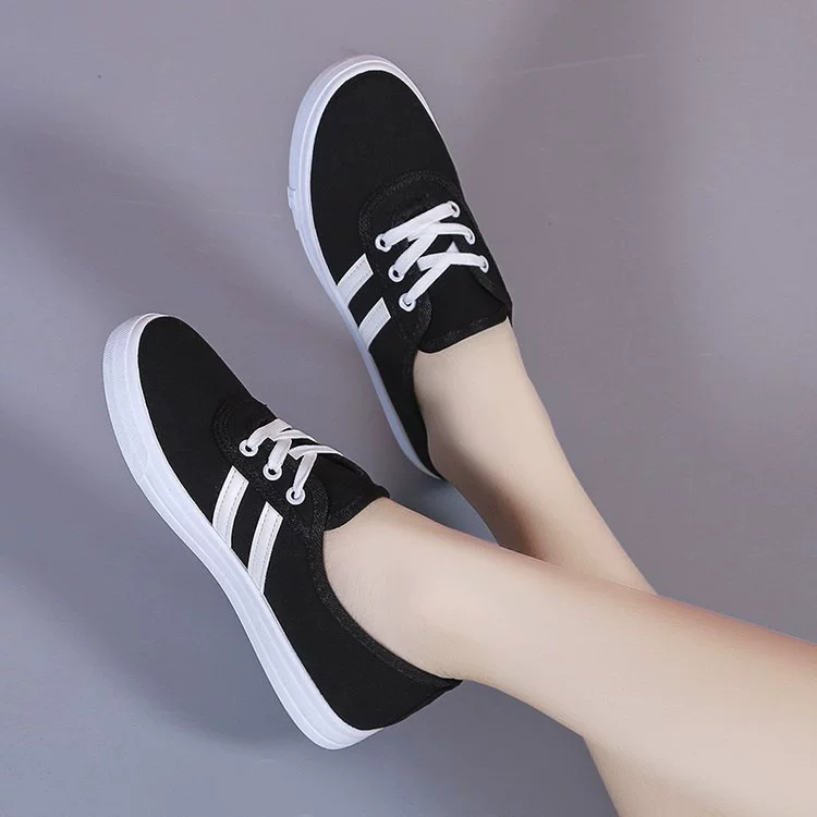 Женские кеды 2025, новые летние, на шнуровке, повседневные спортивные, с мягкой подошвой и мягкой поверхностью, универсальные, в корейском стиле, для бега