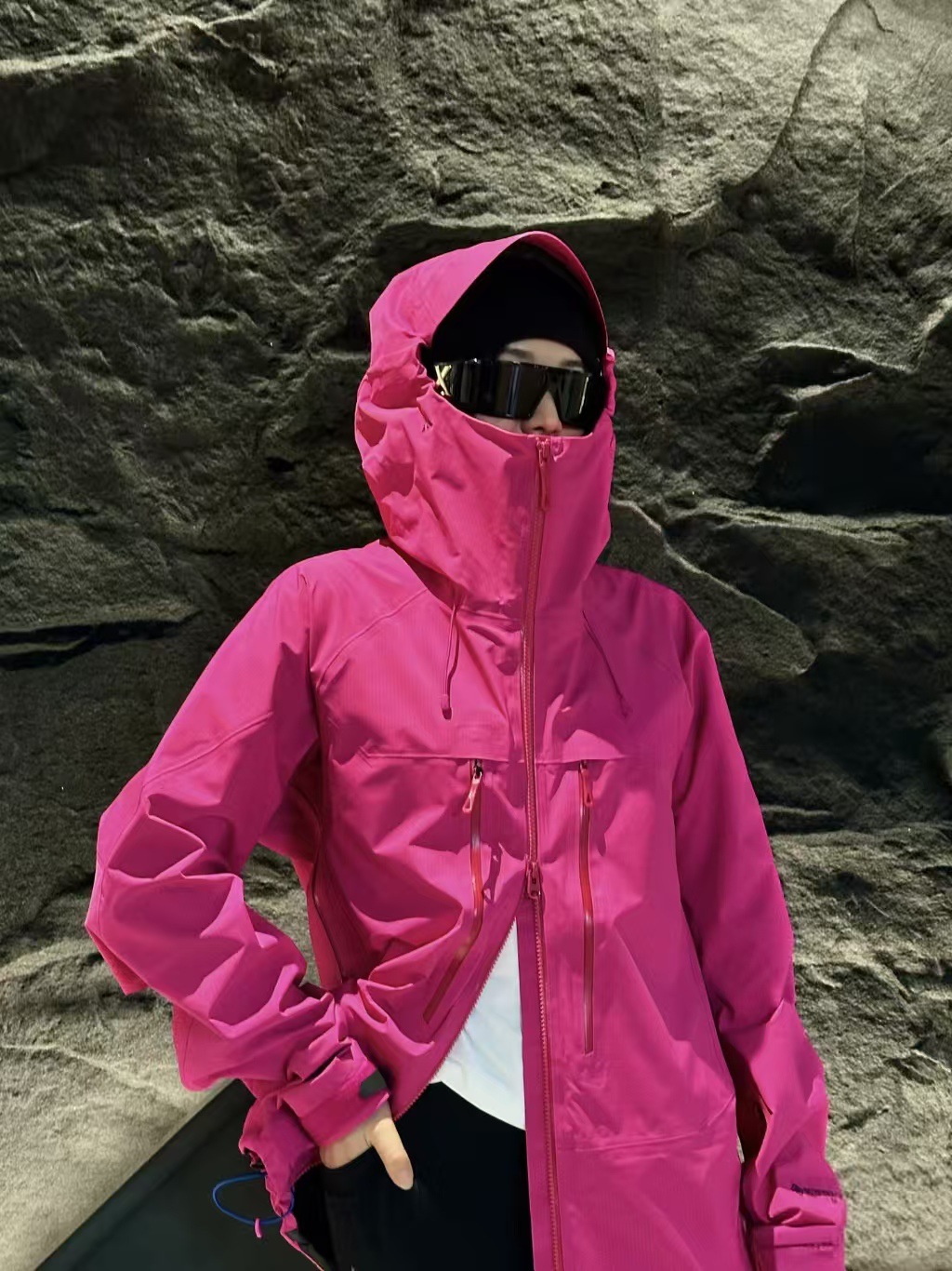 25 nueva serie mont-Xpor de piedra del sol para hombres y mujeres al aire libre a prueba de viento a prueba de lluvia a prueba de nieve traje de montaña