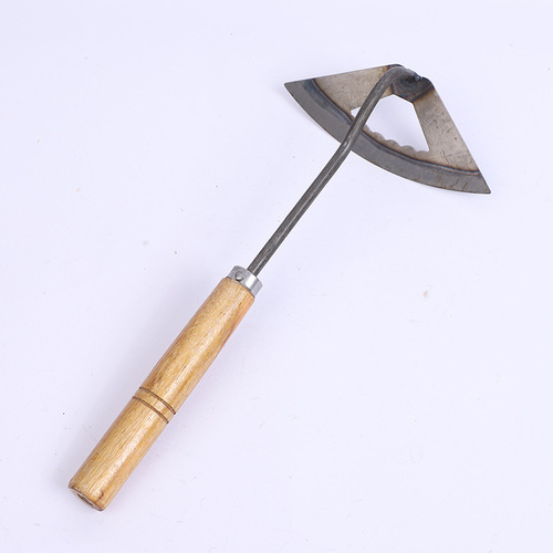 Manufacturer wholesale wooden handle garden hoe household vegetable gardening hoe farmer user outdoor plowing nail rake large quantity discount