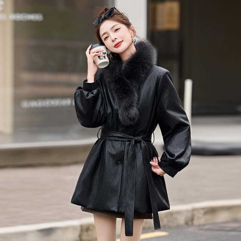 2025 New Winter Style Mature Women's Style Black Mid-Length Pu Leather down Jacket Women's Lace-Up Waist Fur Collar Commuter Jacket