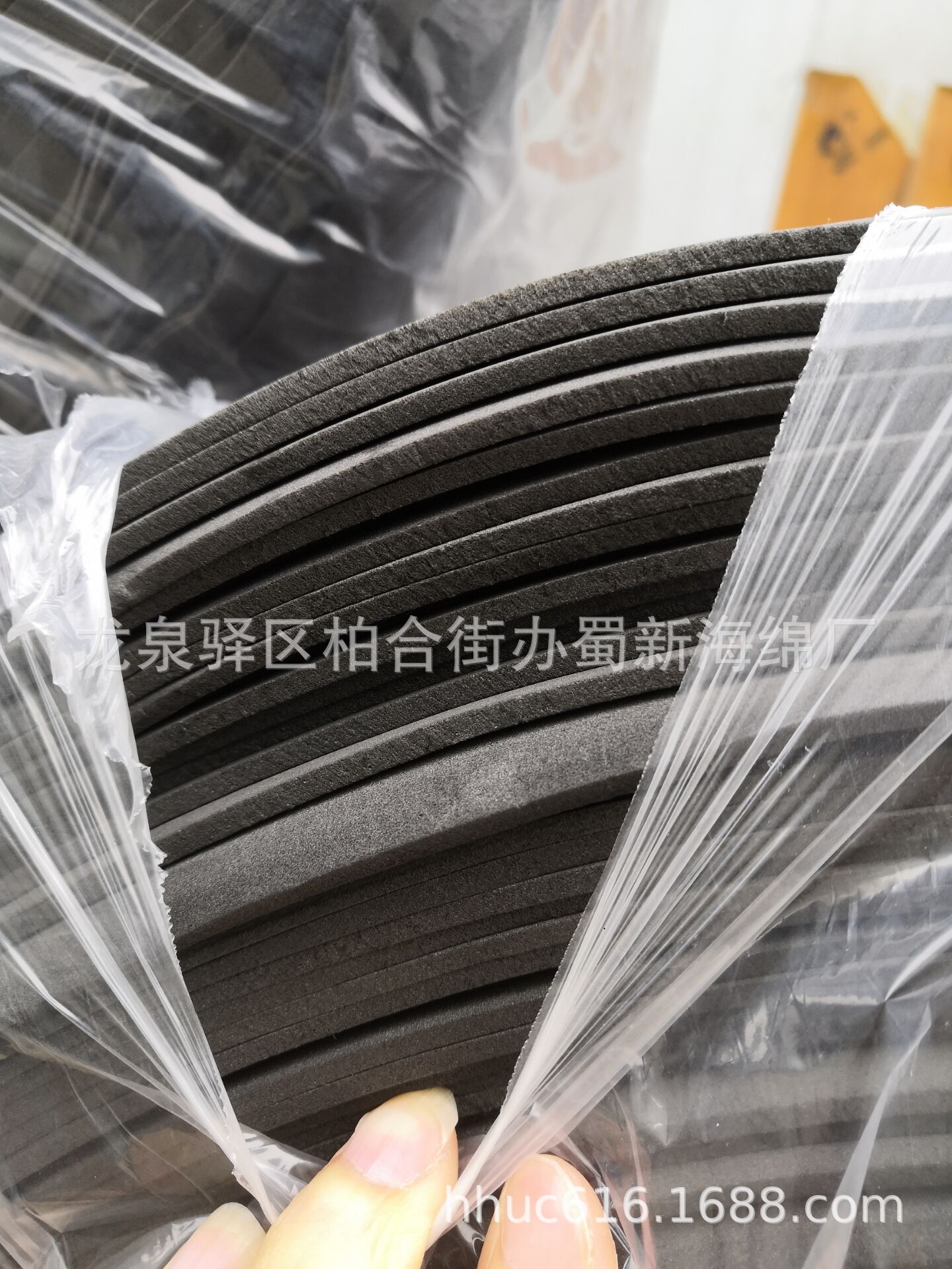 黑色缓冲减震密封泡沫/黑色PE防撞海绵/防水密封泡棉