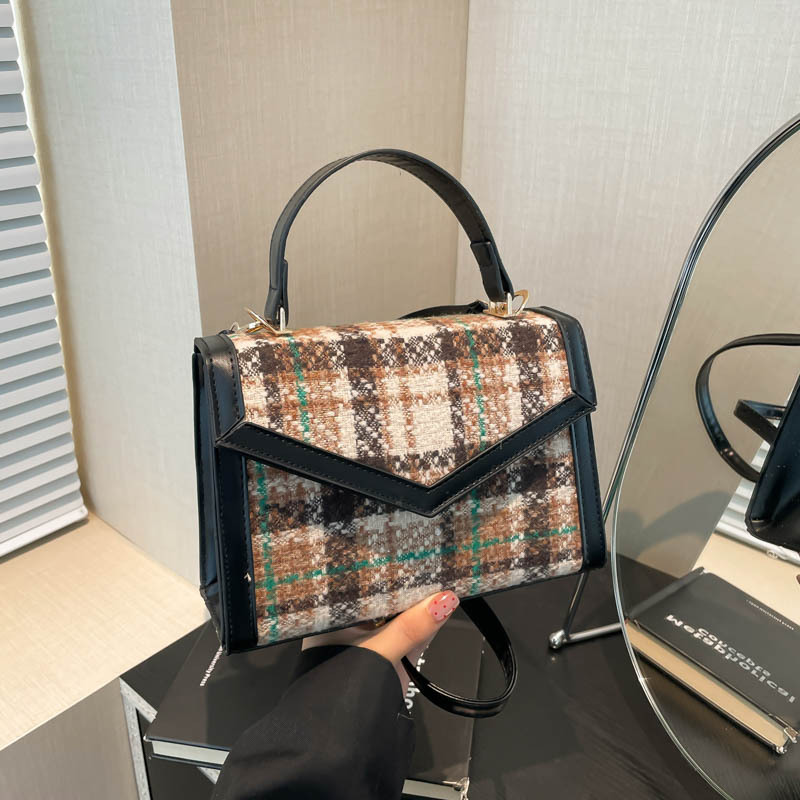 Bolsa de mano a cuadrillas retro de color extranjero otoño 2024 nueva moda simple bolso de hombro de moda bolso cuadrado