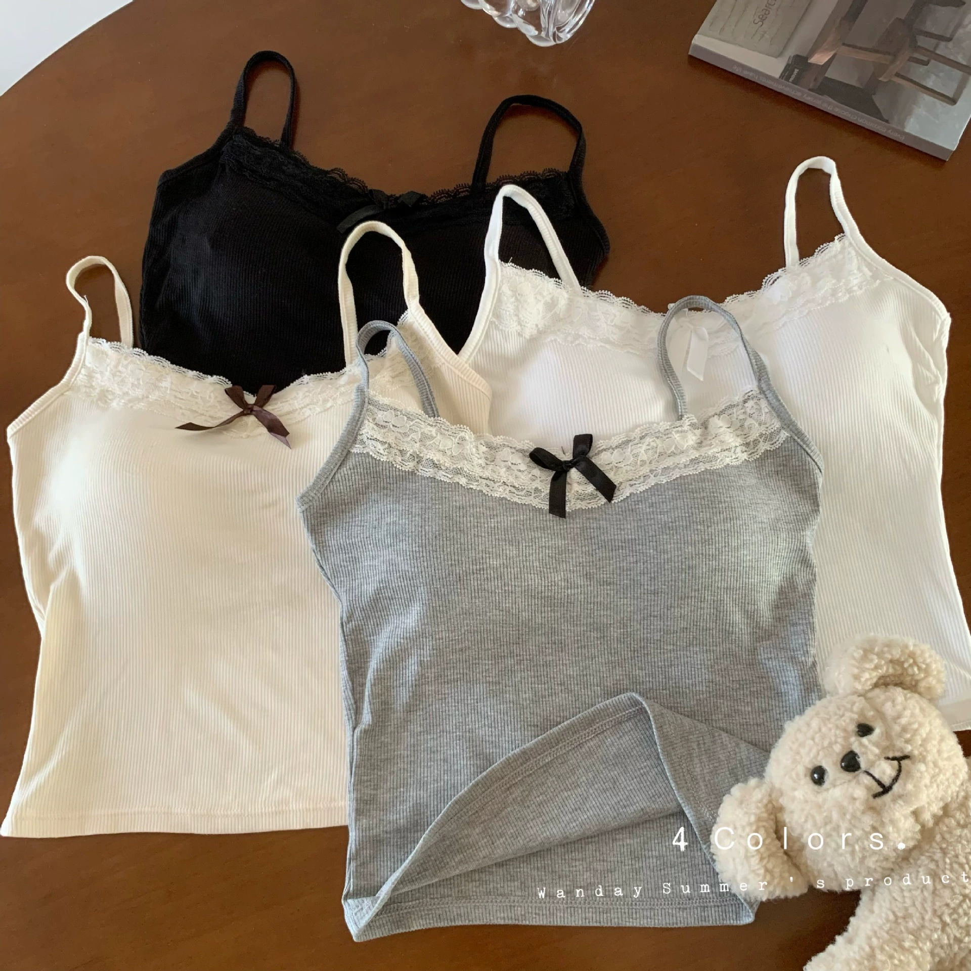 2024 весенний вязаный маленький камзол жилет женский с внутренним дном кружевной без рукавов короткий топ с нагрудным ковриком женский