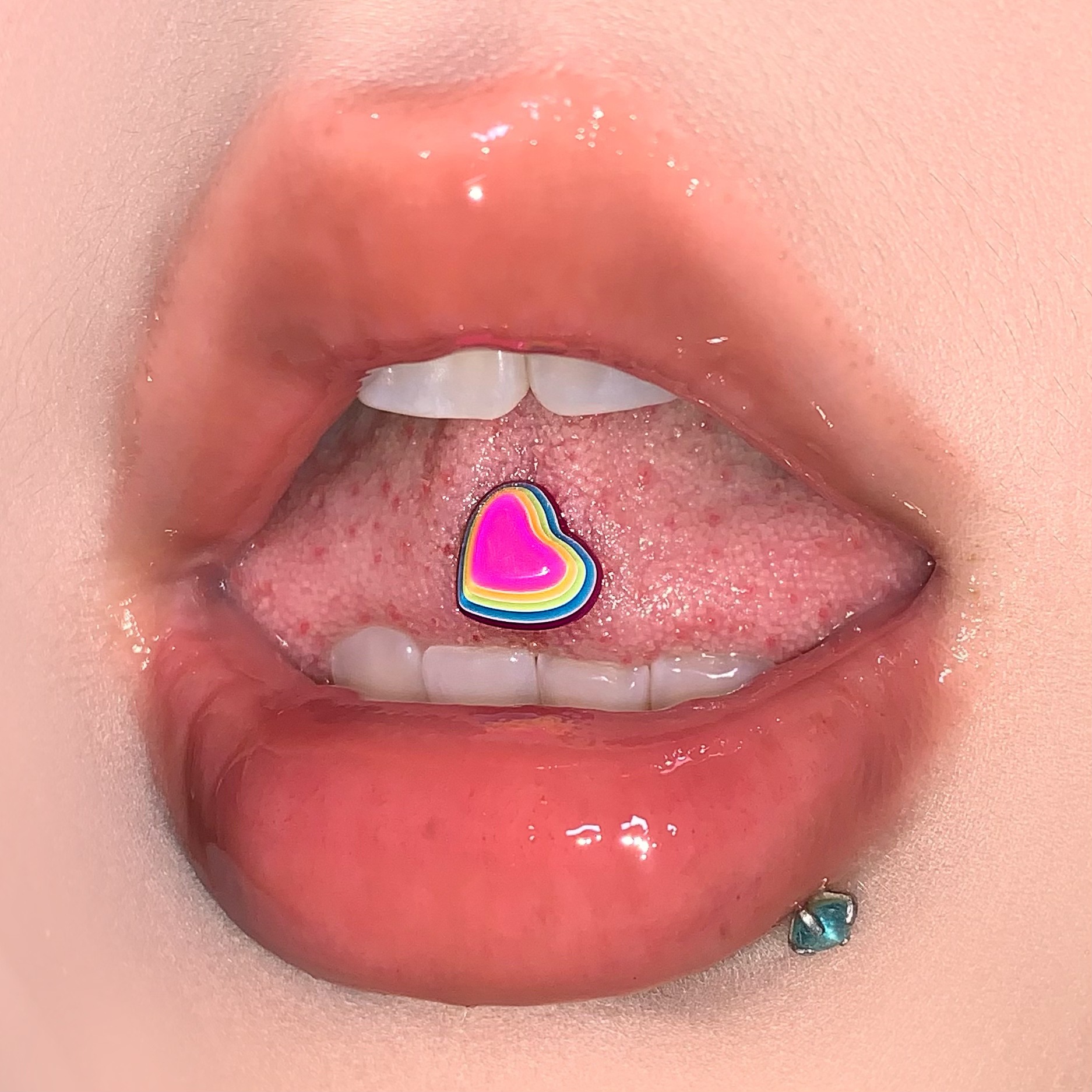 Pointed labret stud close-up product detail