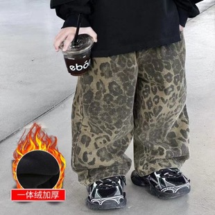 ��ͯţ��ѝ�ӽq�Ӻ�ѝ��2024�¿�Ʀ����Сͯ�b��ͯ�n���Lѝ���y��