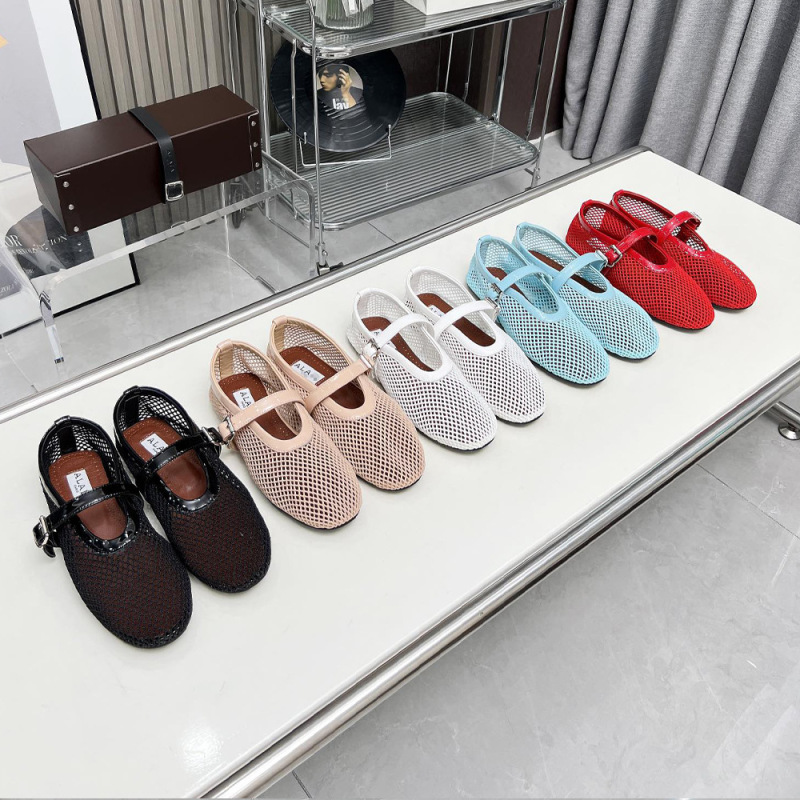 Hollow-Out Flats 2024 Genuine Leather Patent Leather Flat Buckle Ballet Shoes Breathable Comfortable Clogs Trendy European and American Style Hollow-Out Flats 2024 Genuine Leather Patent Leather Flat Buckle Ballet Shoes Breathable Comfortable Clogs Trendy European and American Style