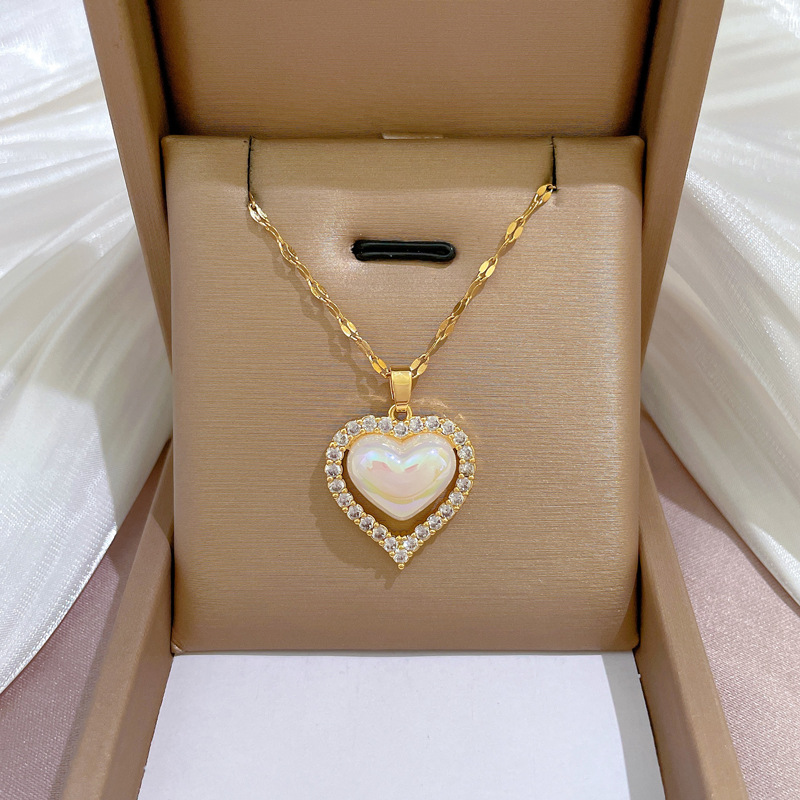 Fashion Heart Shape Titanium Steel Plating Zircon Pendant Necklace