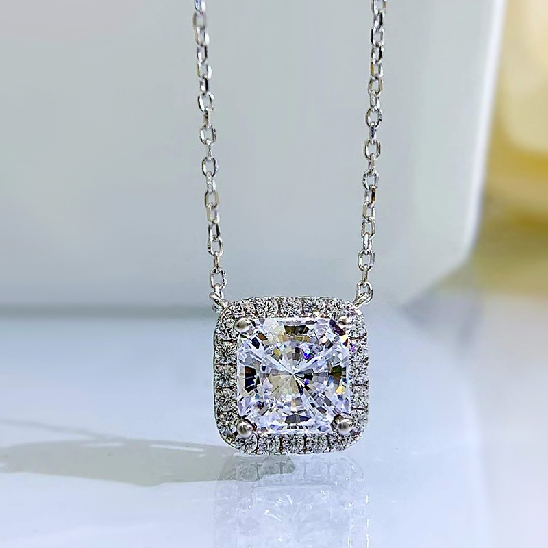 14g Weight High Carbon Diamond Inlay Material Pendant Necklace Classification cable chain Chain Type 1 Piece Quantity Holiday, Daily Occasion 925 Sterling Silver Material Square Pattern Women'S Gender Plating, Inlay Design Simple Style Style 925 Sterling Silver Cable Chain Plating Inlay Square High Carbon Diamond Pendant Necklace 5