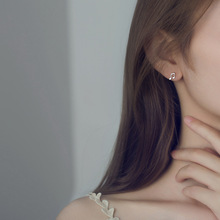 s925银耳钉女韩版个性音符耳钉小巧甜美不对称耳环气质简约耳饰品