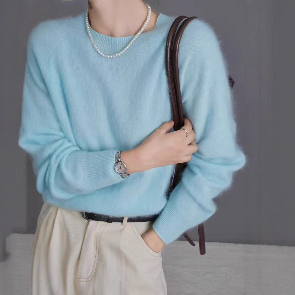 秋季新款针织羊绒羊毛毛衣圆领多巴胺上衣女