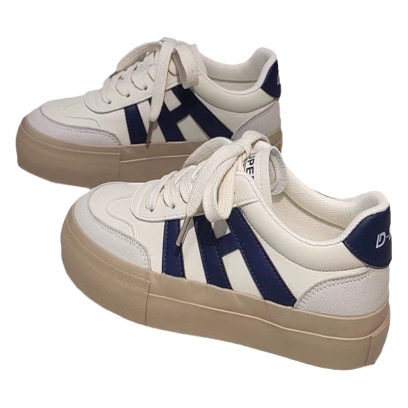 Zapatos blancos de suela gruesa para mujer Otoño 2023 nuevos y versátiles transpirables casuales zapatillas retro zapatillas de deporte de comercio exterior zapatos de mujer