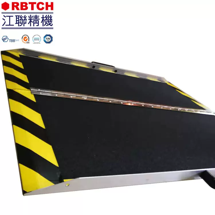 江联厂家供货坡道板 铝蜂窝结构 便携无障碍板 可家用