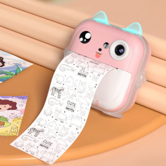 新しい子供はすぐにカメラを印刷することができます。