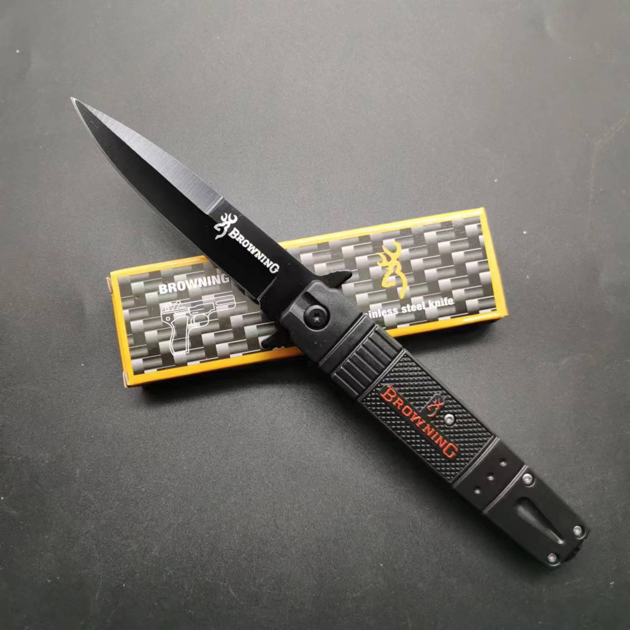 Suministro directo de fábrica Yangjiang cuchillo acampar al aire libre portátil de alta dureza de acero inoxidable mango de madera de color cuchillo plegable