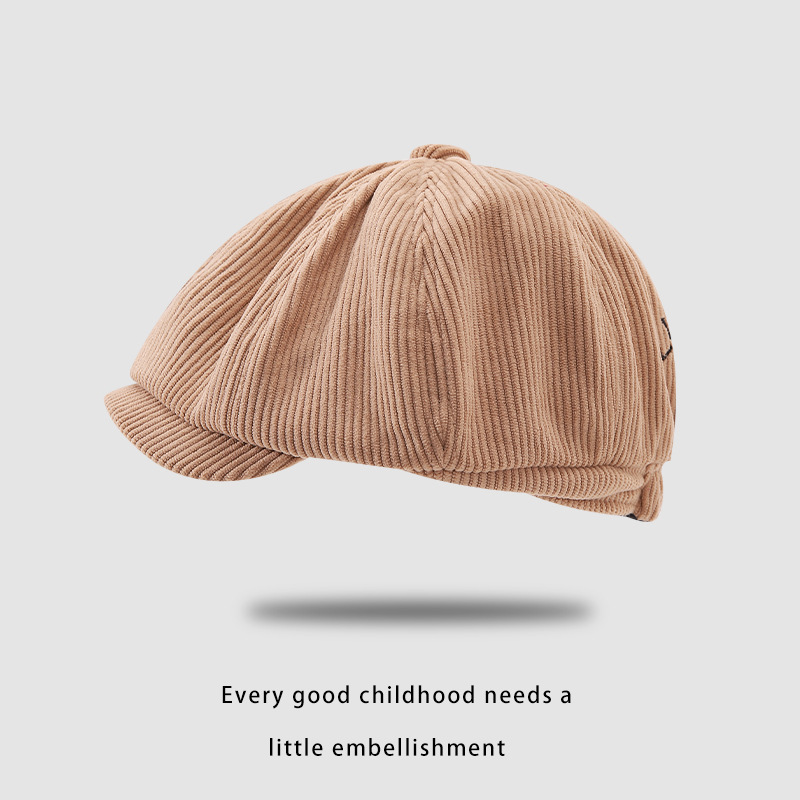 Corea del Sur color sólido corto para niños hacia adelante sombrero marea de color sólido para hombres y mujeres bebés cóncavo sombrero pintor sombrero octogonal