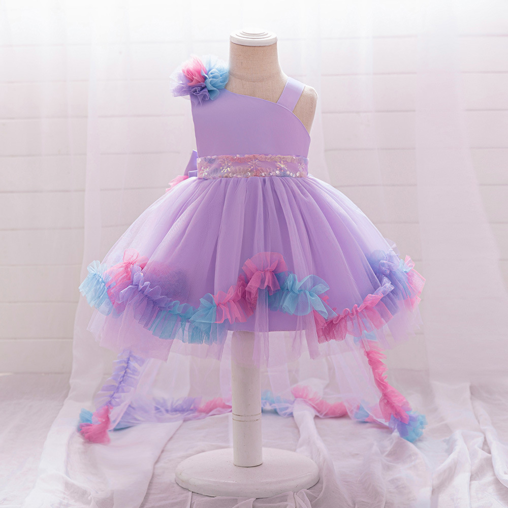 Nueva falda de vestido de un año de manga corta plisada malla encaje cola falda de princesa hilo mullido vestido de novia de niña de flores