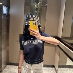 南油(鼎版)2025夏季新款实拍五角星字母圆领提花短袖针织上衣女新