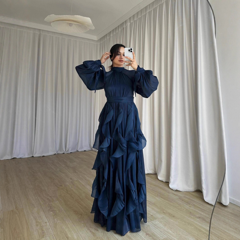 Cross-Border European and American Women's Clothing 2026 Autumn New Style Long-Sleeve Waist-Cinching Ruffled Vintage Elegant Long Dress Cross-Border European and American Women's Clothing 2026 Autumn New Style Long-Sleeve Waist-Cinching Ruffled Vintage Elegant Long Dress