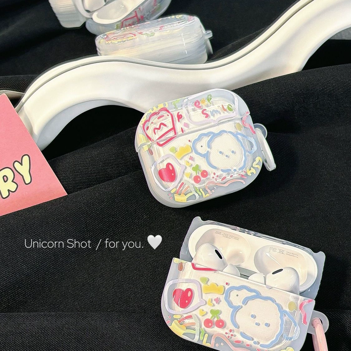 Защитный чехол (Apple AirPods 1/2/3/4/Pro/Pro2/Pro3) — силиконовая накладка в стиле «Line Puppy»