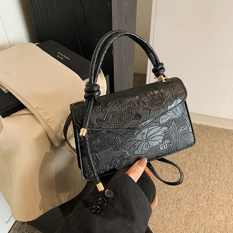 Moda coreana otoño e invierno nuevo bolso de PU casual axila hombro pequeño bolso cuadrado retro europeo y americano bolso portátil de la axila