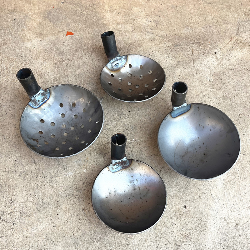 강철 손잡이 철 숟가락 소쿠리 철 국자 철 국자 큰 철 숟가락 야외 냄비 청소 하수도 진흙 파고 흙 똥 숟가락 재 숟가락