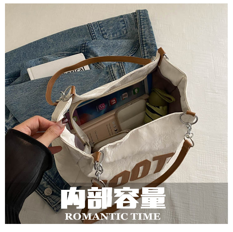 Large-capacity tote bag, high-quality and fashionable handbag for women, simple letter underarm bag for college students in class and at work undefined