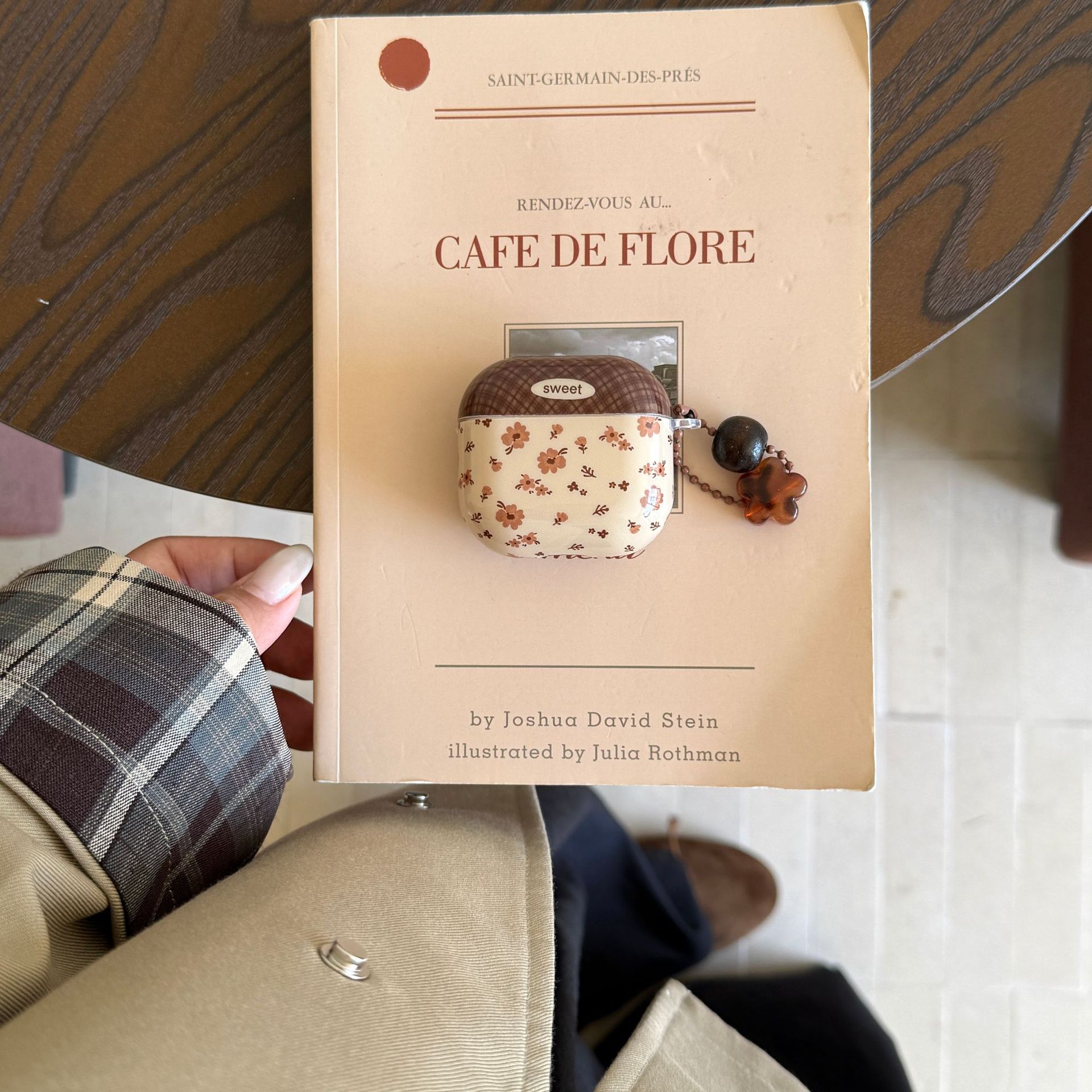 Flores marrones retrógradas para airpods3 / 4 auriculares nuevos Airpods Pro / 2 colgantes 12