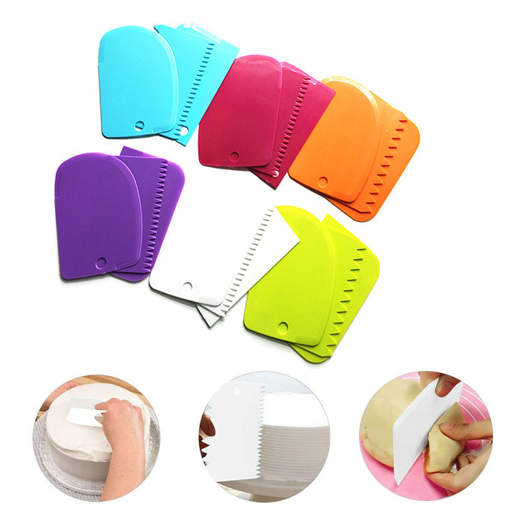 Three-Piece Plastic Scraper Set, Cake DIY Kitchen Baking Gadgets, Dough Cutter Set, Rice Noodle Scraper