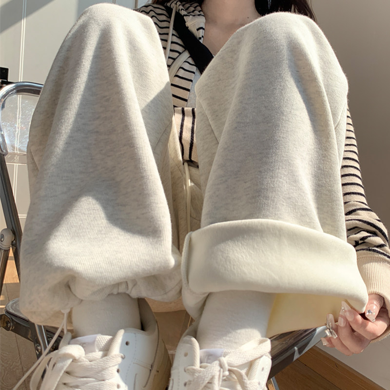 Fleece-Lined Women's Loose Jogger Pants, Fall/Winter 2025 New Style, Straight Wide-Leg American Casual Gray Sweatpants for Spring and Autumn Fleece-Lined Women's Loose Jogger Pants, Fall/Winter 2025 New Style, Straight Wide-Leg American Casual Gray Sweatpants for Spring and Autumn