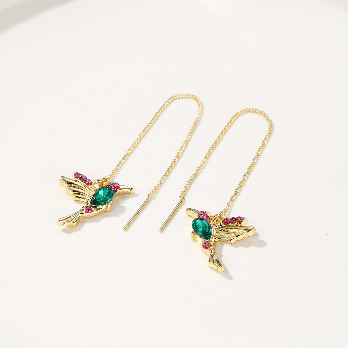 hot accessories Long high end pearl earrings Zircon crystal bee earrings Colorful bird earrings_voghion.com