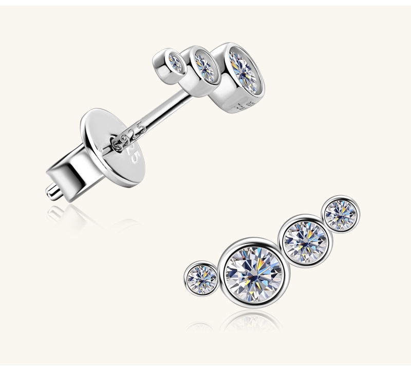 Simple Style Geometric Sterling Silver Gra Plating Inlay Moissanite Ear Studs display picture 3